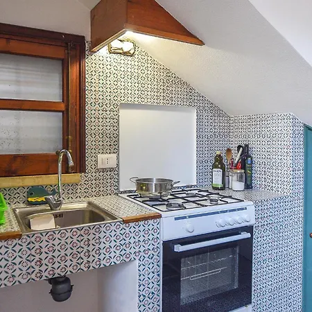 In With Kitchen Holiday home Marina di Ragusa